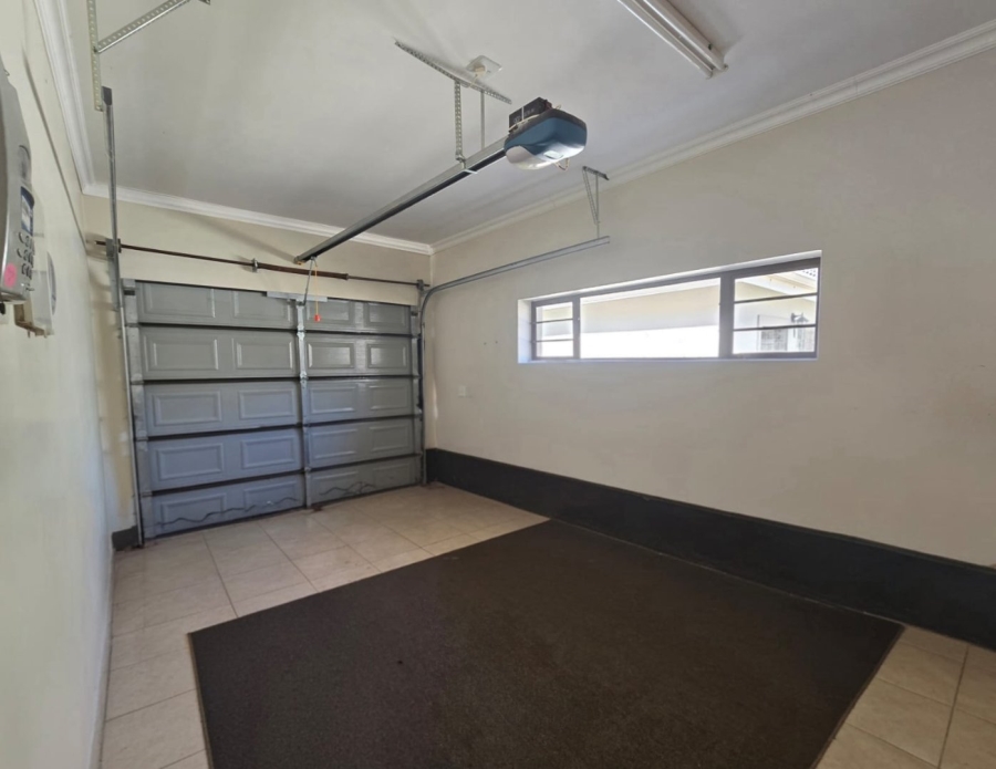 2 Bedroom Property for Sale in Blue Mountain Village Western Cape